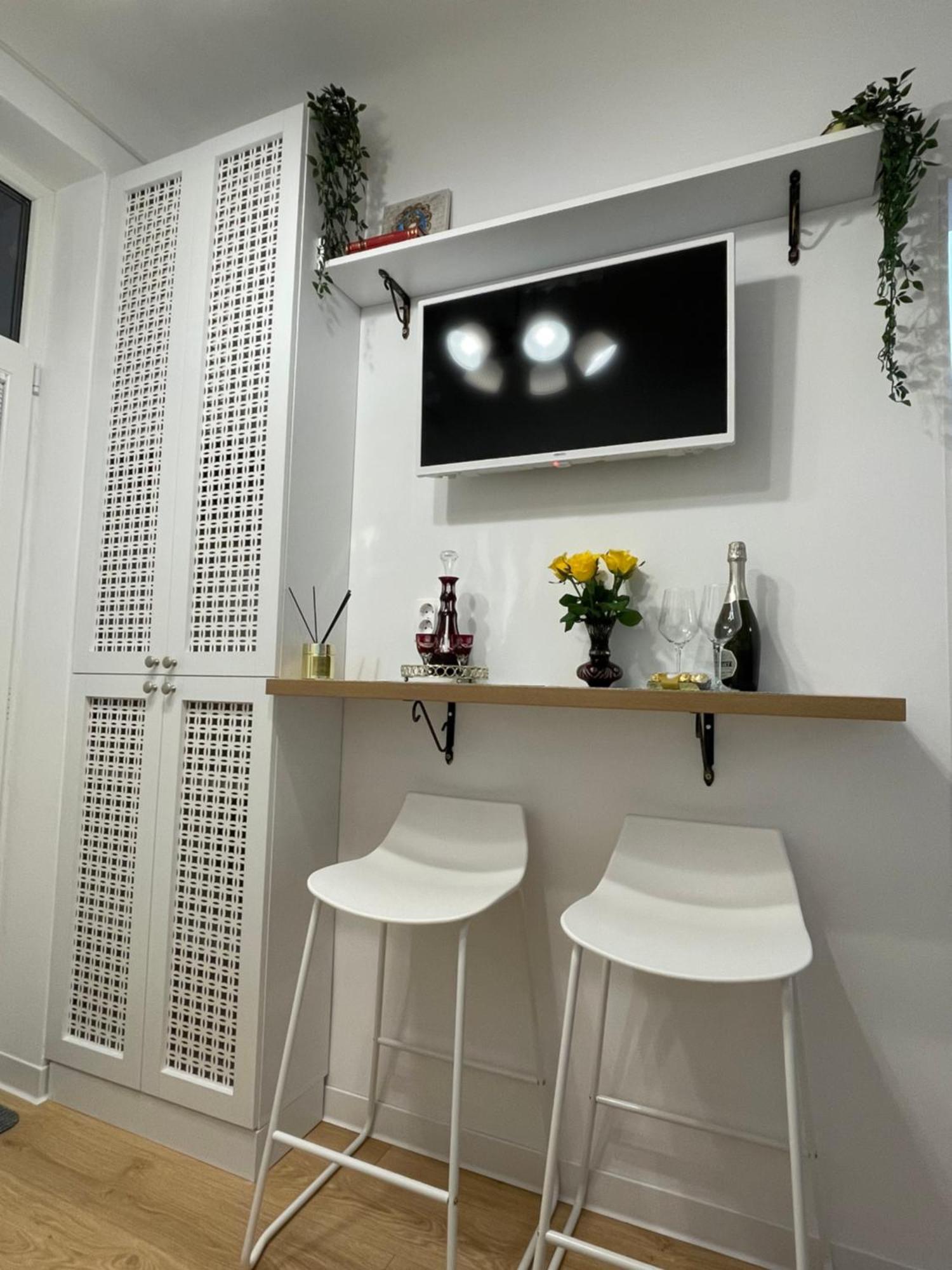 Appartement Studio Alice Romana Square à Bucarest Extérieur photo